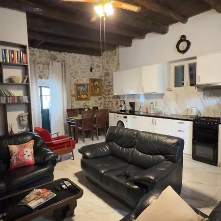 Art House Pagoi Corfu Casa vacanze Agios Georgios Pagon