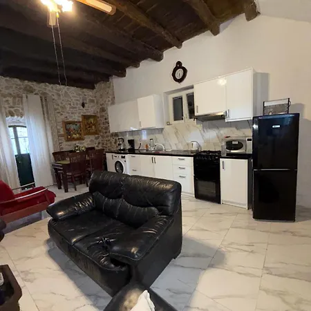 Casa vacanze Art House Pagoi Corfu *